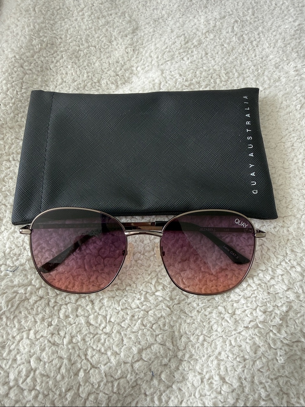 Quay Australia Purple and Orange Gradient Round Sunglasses